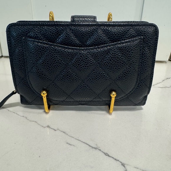 💯Authentic CHANEL Caviar Quilted CC French Wallet - Picture 2 of 7